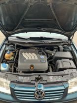 2001 VOLKSWAGEN JETTA SEDAN 4-CYL, 2.0 LITER GL SEDAN 4D