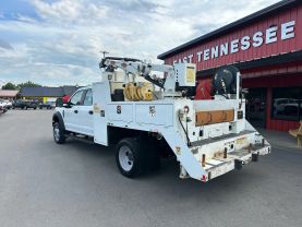 2017 FORD F550 SUPER DUTY CREW CAB & CHASSIS