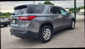 2018 Chevrolet Traverse Ls Sport Utility 4d - Image 5
