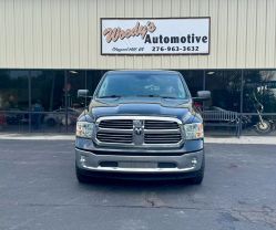 2015 RAM 1500 CREW CAB PICKUP V8, HEMI, 5.7 LITER SLT PICKUP 4D 6 1/3 FT