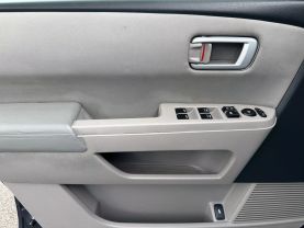 2012 Honda Pilot Lx Sport Utility 4d - Image 16
