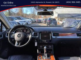 2013 VOLKSWAGEN TOUAREG SUV V6, TURBO DIESEL, 3.0 LITER TDI EXECUTIVE SPORT UTILITY 4D