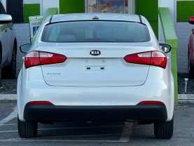 2015 KIA FORTE SEDAN 4-CYL, 1.8 LITER LX SEDAN 4D