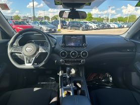 2024 NISSAN SENTRA SEDAN 4-CYL, 2.0 LITER SV SEDAN 4D