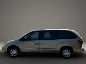 2003 CHRYSLER TOWN & COUNTRY VAN V6, 3.8 LITER LXI MINIVAN 4D