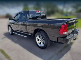 2010 DODGE RAM 1500 QUAD CAB PICKUP V8, HEMI, 5.7 LITER SLT PICKUP 4D 6 1/3 FT