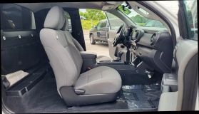 2020 Toyota Tacoma Access Cab Sr Pickup 4d 6 Ft - Image 25