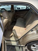 2004 Honda Accord - Image 10