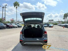 2024 Volkswagen Taos - Image 4