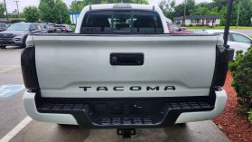 2018 Toyota Tacoma Double Cab - Image 6