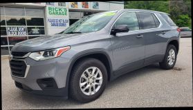 2018 Chevrolet Traverse Ls Sport Utility 4d - Image 2