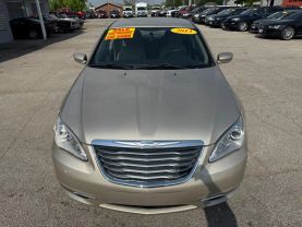 2013 CHRYSLER 200