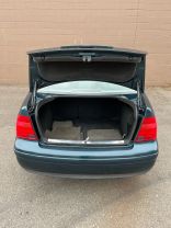 2001 VOLKSWAGEN JETTA SEDAN 4-CYL, 2.0 LITER GL SEDAN 4D