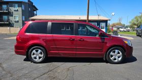 2011 VOLKSWAGEN ROUTAN PASSENGER V6, 3.6 LITER SEL MINIVAN 4D