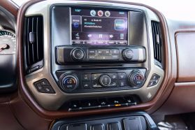 2014 CHEVROLET SILVERADO 1500 CREW CAB PICKUP V8 ECOTEC3 FLEX FUEL 5.3L HIGH COUNTRY PICKUP 4D 5 3/4 FT