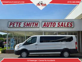 2015 Ford Transit 350 Wagonxlt W/low Roof W/60/40 Side Door Van 3d - Image 1