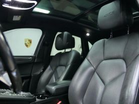 2017 PORSCHE MACAN for sale in  Orlando, FL