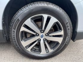 2019 SUBARU OUTBACK WAGON 4-CYL, 2.5 LITER 2.5I LIMITED WAGON 4D - Gesner Auto Inc in Taunton, MA, 41.88613, -71.14527
