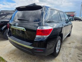 2011 TOYOTA HIGHLANDER SUV 4-CYL, 2.7 LITER SPORT UTILITY 4D
