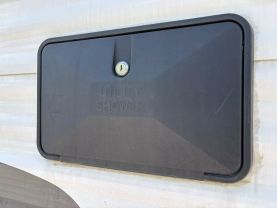 2017 KEYSTONE RV SPRINGDALE SUMMERLAND RV - 2600TB at T&T Repairables - used car dealership in Spencer, Indiana.
