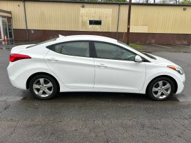2013 HYUNDAI ELANTRA SEDAN 4-CYL, PZEV, 1.8 LITER GLS SEDAN 4D