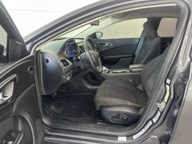 2016 CHRYSLER 200