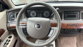 2007 Mercury Grand Marquis - Image 30