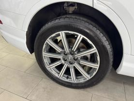 2017 AUDI Q7 SUV V6, SPRCHRGD, 3.0L 3.0T PREMIUM PLUS SPORT UTILITY 4D