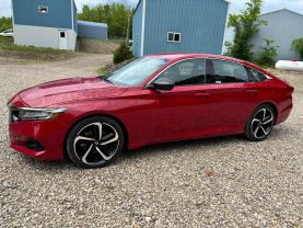 2022 HONDA ACCORD SEDAN 4-CYL, I-VTEC, TURBO, 1.5 LITER SPORT SEDAN 4D at T&T Repairables - used car dealership in Spencer, Indiana.