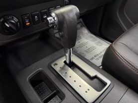 2012 NISSAN FRONTIER CREW CAB PICKUP V6, 4.0 LITER PRO-4X PICKUP 4D 5 FT