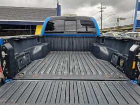 2009 TOYOTA TACOMA DOUBLE CAB PICKUP V6, 4.0 LITER PRERUNNER PICKUP 4D 5 FT