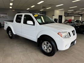 2012 NISSAN FRONTIER CREW CAB PICKUP V6, 4.0 LITER PRO-4X PICKUP 4D 5 FT