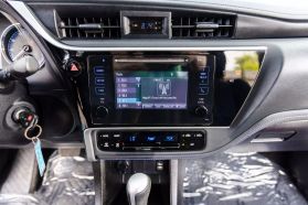 2017 TOYOTA COROLLA SEDAN 4-CYL, 1.8 LITER SE SEDAN 4D