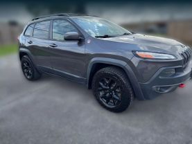 2015 JEEP CHEROKEE SUV V6, 3.2 LITER TRAILHAWK SPORT UTILITY 4D