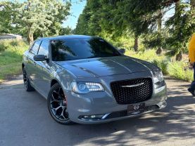 2019 CHRYSLER 300 SEDAN V6, 3.6 LITER 300S SEDAN 4D