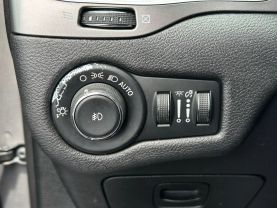 2019 JEEP CHEROKEE SUV - AUTOMATIC - Dart Auto Group
