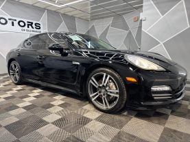 2013 PORSCHE PANAMERA
