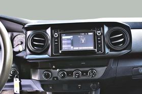 2019 TOYOTA TACOMA DOUBLE CAB PICKUP V6, 3.5 LITER SR5 PICKUP 4D 5 FT