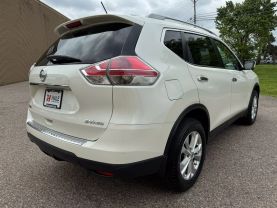 2015 NISSAN ROGUE SUV 4-CYL, 2.5 LITER SV SPORT UTILITY 4D