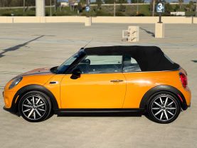 2017 MINI CONVERTIBLE CONVERTIBLE 3-CYL, TURBO, 1.5 LITER COOPER CONVERTIBLE 2D
