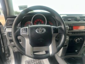 2013 TOYOTA 4RUNNER SUV V6, 4.0 LITER SR5 SPORT UTILITY 4D