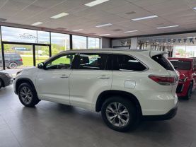 2015 TOYOTA HIGHLANDER SUV V6, 3.5 LITER XLE SPORT UTILITY 4D