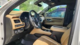 2021 Chevrolet Suburban - Image 7