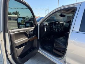 2018 CHEVROLET SILVERADO 1500 CREW CAB PICKUP V8, ECOTEC3, 6.2 LITER LTZ PICKUP 4D 6 1/2 FT