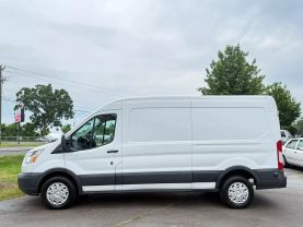 2017 Ford Transit 250 Van Medium Roof W/sliding Side Door W/lwb Van 3d - Image 3
