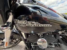 2015 HARLEY-DAVIDSON STREET GLIDE MOTORCYCLES - MC