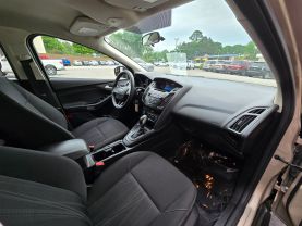 2017 Ford Focusse Sedan 4d - Image 11