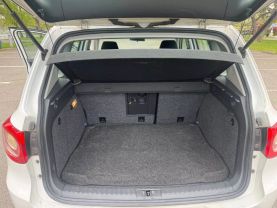 2010 VOLKSWAGEN TIGUAN SUV 4-CYL, TURBO, 2.0 LITER SE SPORT UTILITY 4D