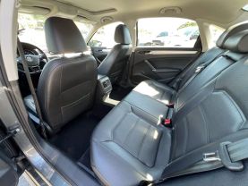 2019 VOLKSWAGEN PASSAT