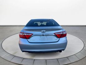 2017 TOYOTA CAMRY